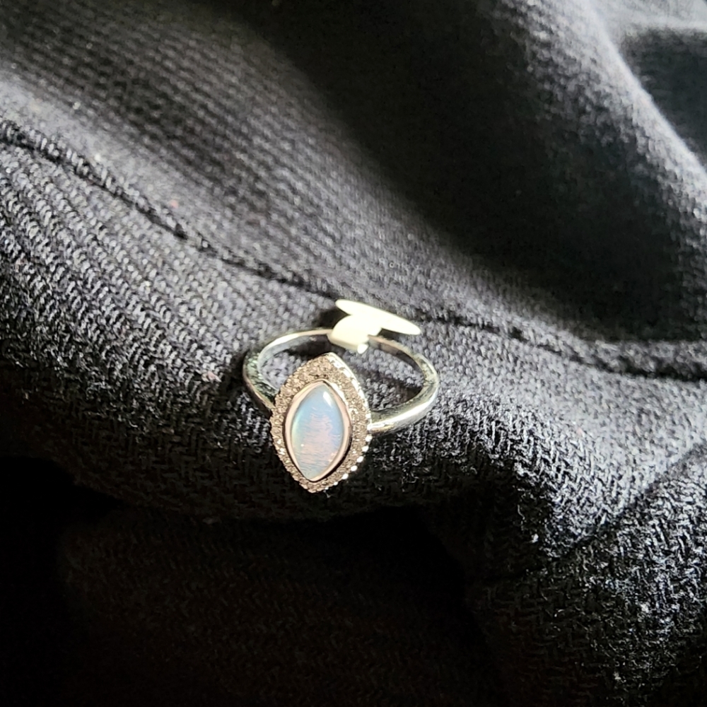 NWT Fragrant Jewels Ring